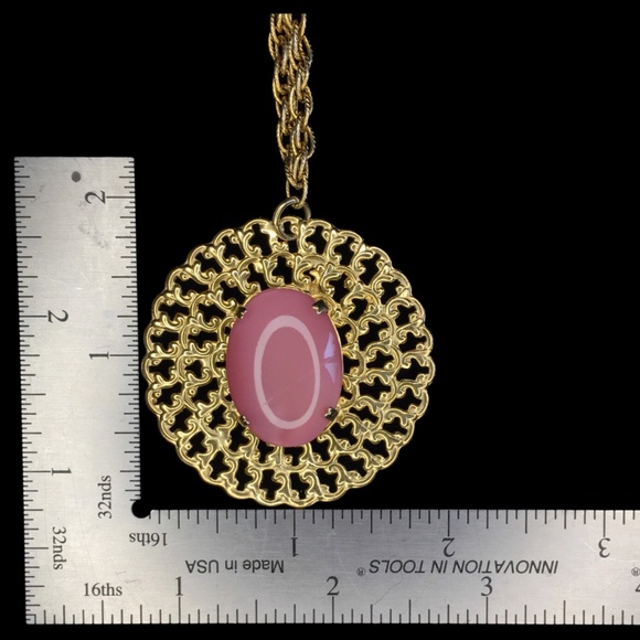Vintage Pink Stone Gold Sun Pendant Necklace - Picture 6 of 6
